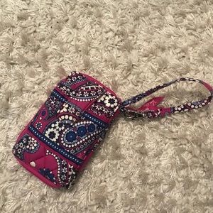vera bradley wristlet
